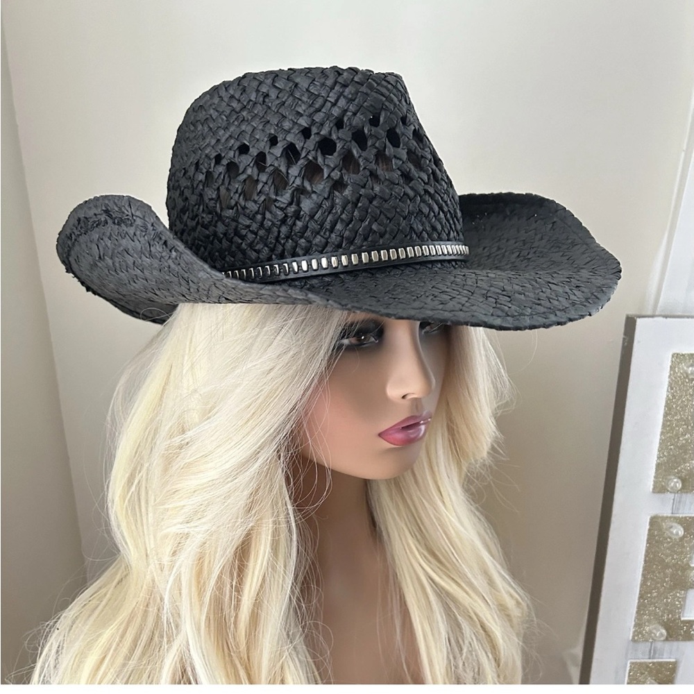 Straw Cowboy Rancher Woven Cutout Black Hat With Silver Studded Hatband New OS